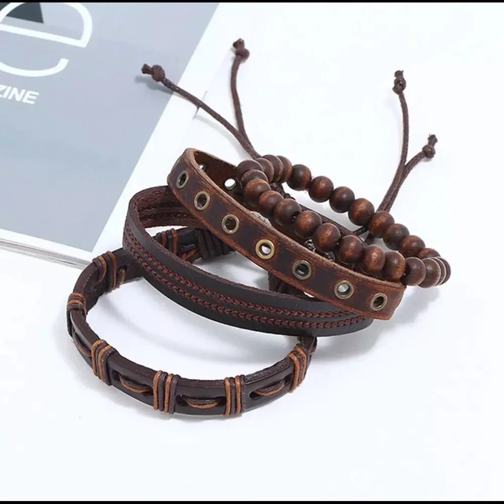🌟🌟 Men’s Genuine Leather layered Bracelet
